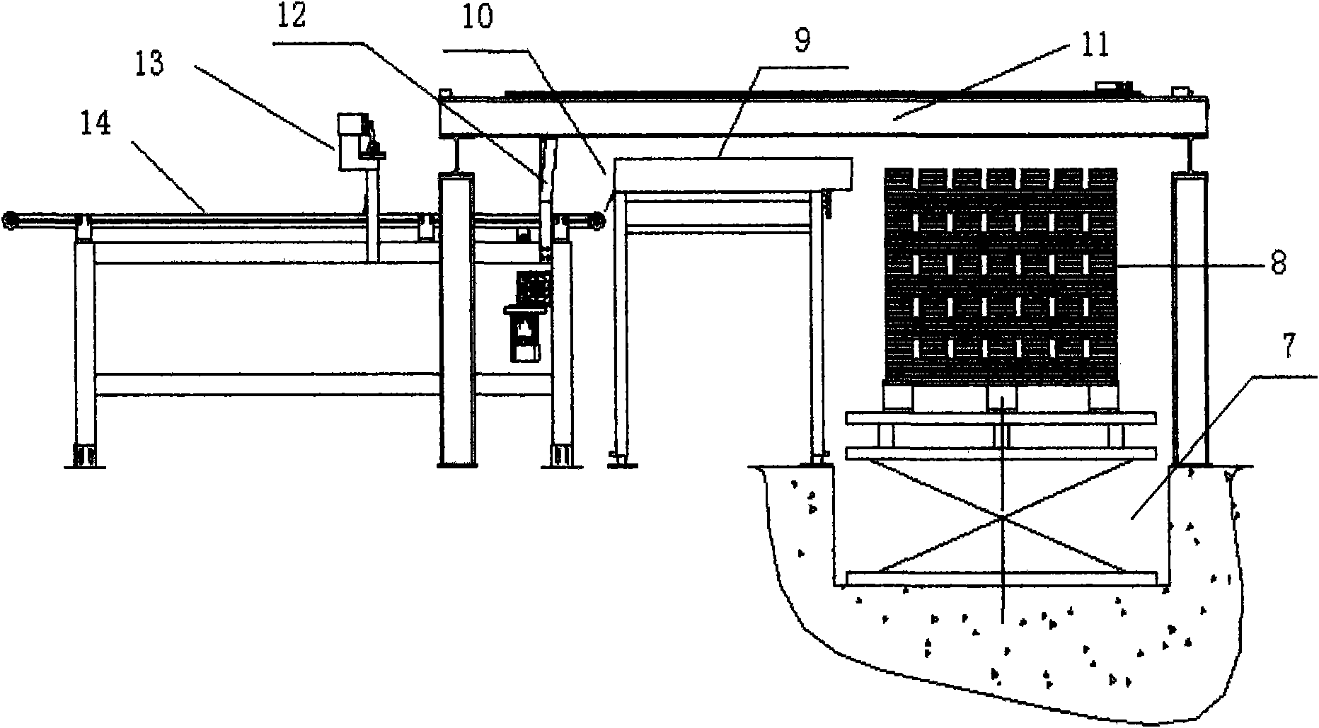 Automatic loading device for plates to be milled and loading material method thereof