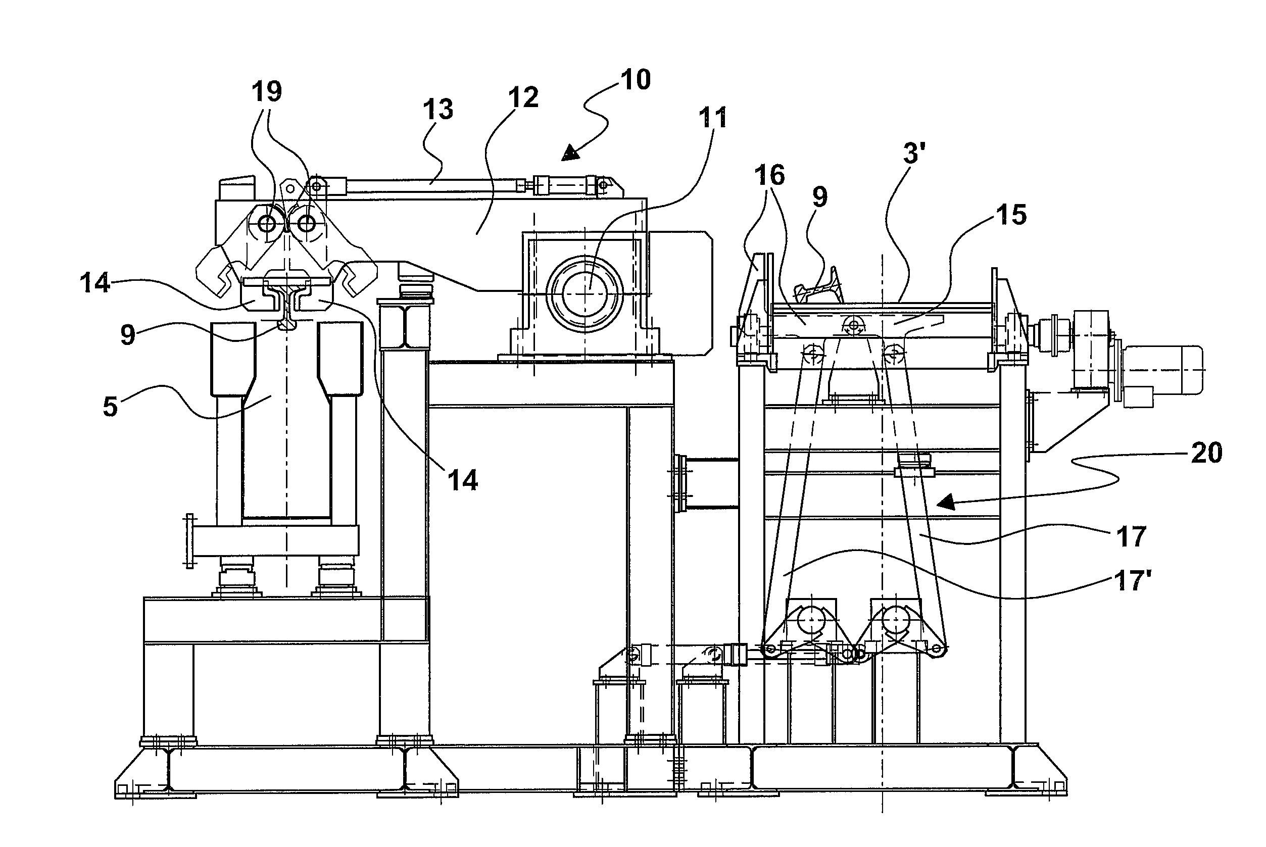 Handling machine for handling rails and handling process thereof