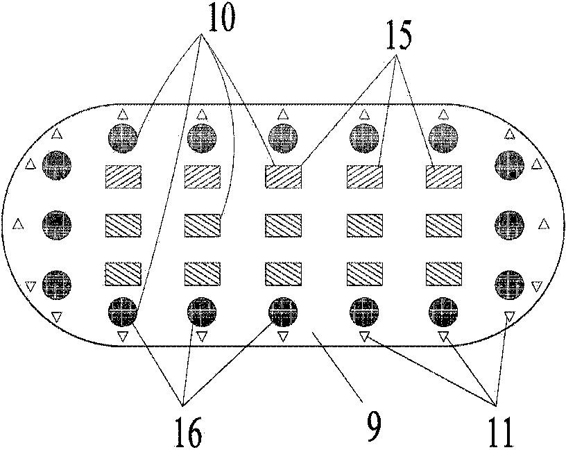 Three-tower suspension bridge with seism-isolating foundations