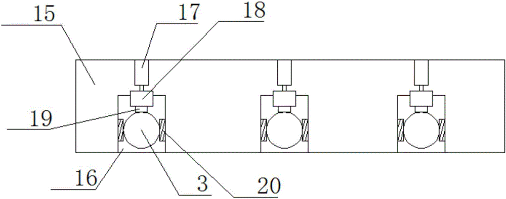 Tea carding machine capable of improving carding quality