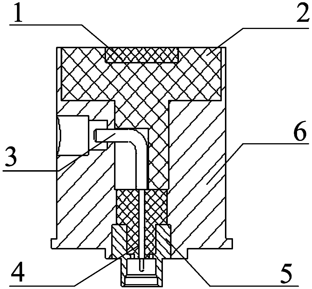 X-waveband dielectric horn antenna