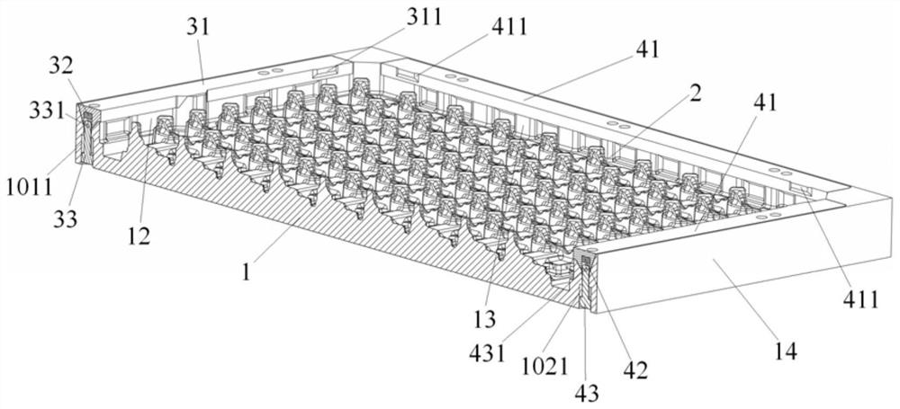 Tray plastic suction mold