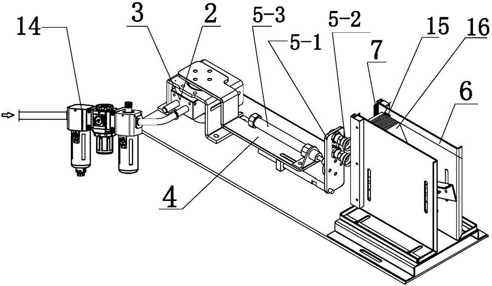 Full-automatic swing arm sucker type label suturing machine