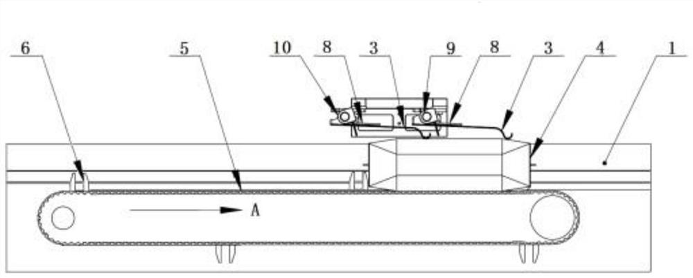 Sealed packaging container conveyor elastic positioning device