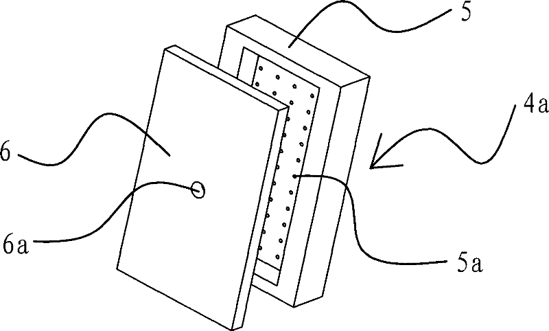 Salt bath environmental test device for arm test table for automatically regulating clearance of brake of automobile