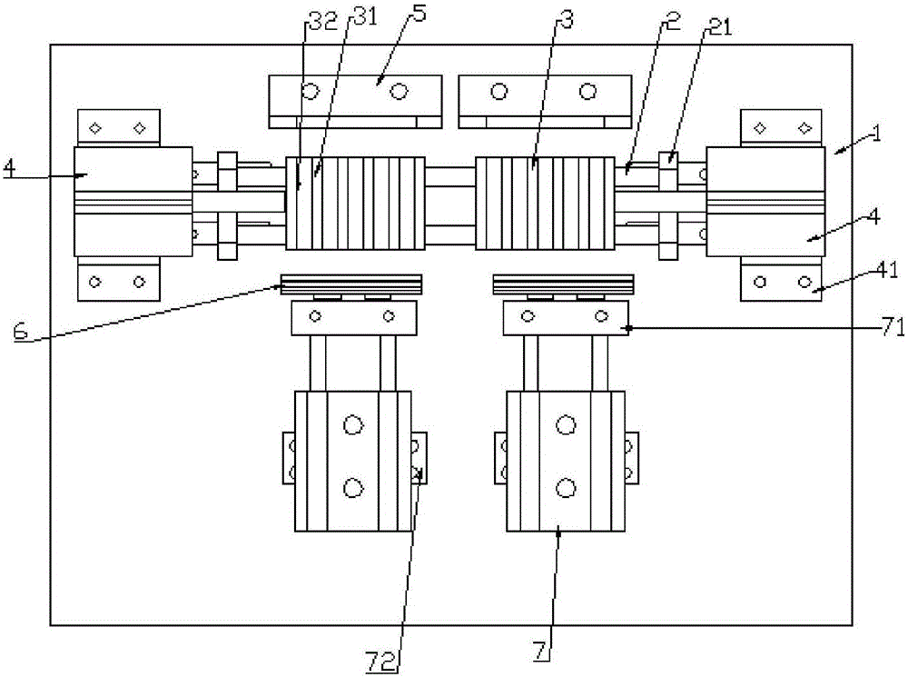 Panel periphery directional-clamping device