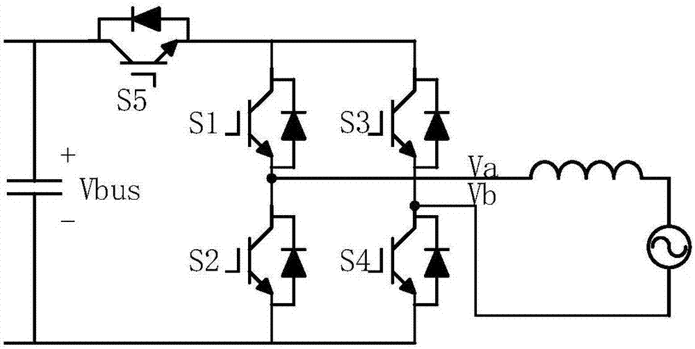 Inverter for restraining leakage current and inverter system