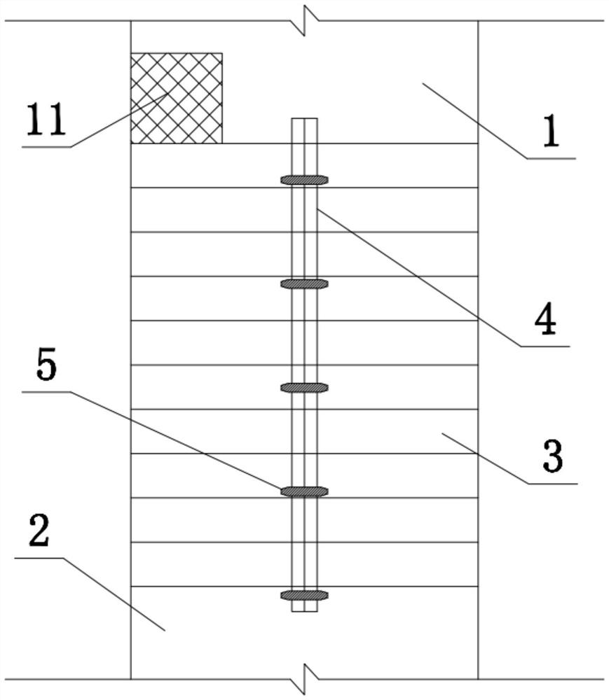 Cast-in-place concrete beam slab stair totally-closed formwork reinforcing method