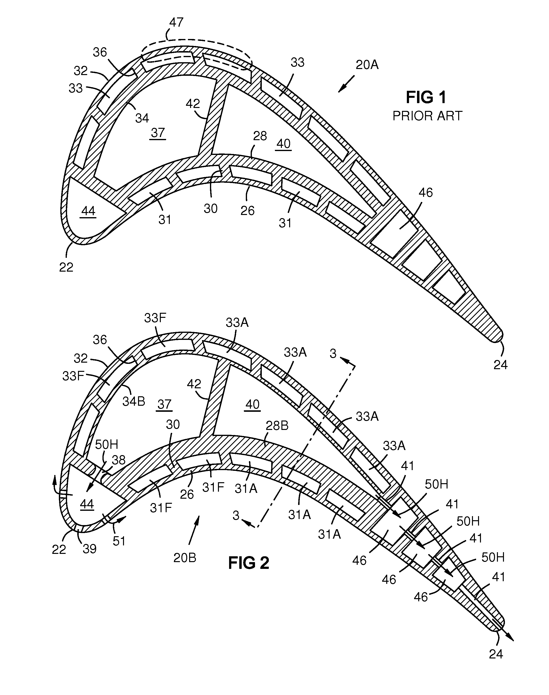 Four-wall turbine airfoil with thermal strain control for reduced cycle fatigue