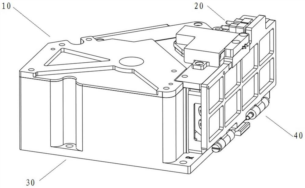 Flexible sail unfolding device