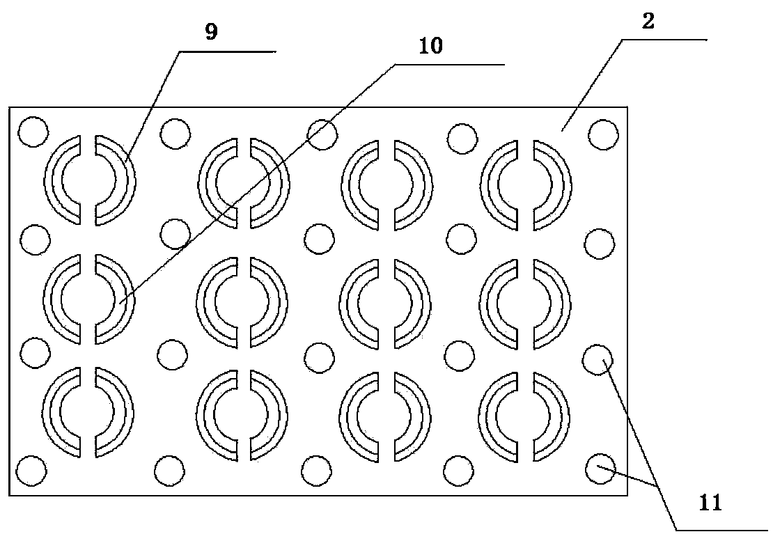 Batch crab cleaning device