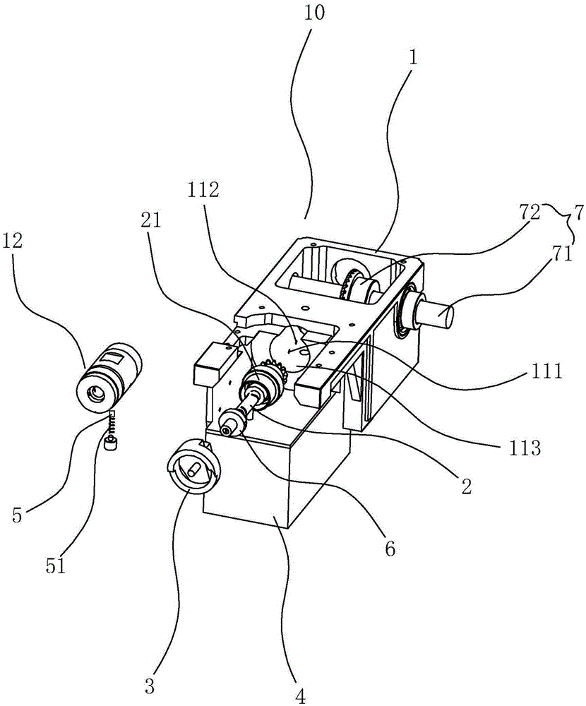 Automatic-oiling rotating shuttle shaft structure and rotating shuttle box of embroidery machine