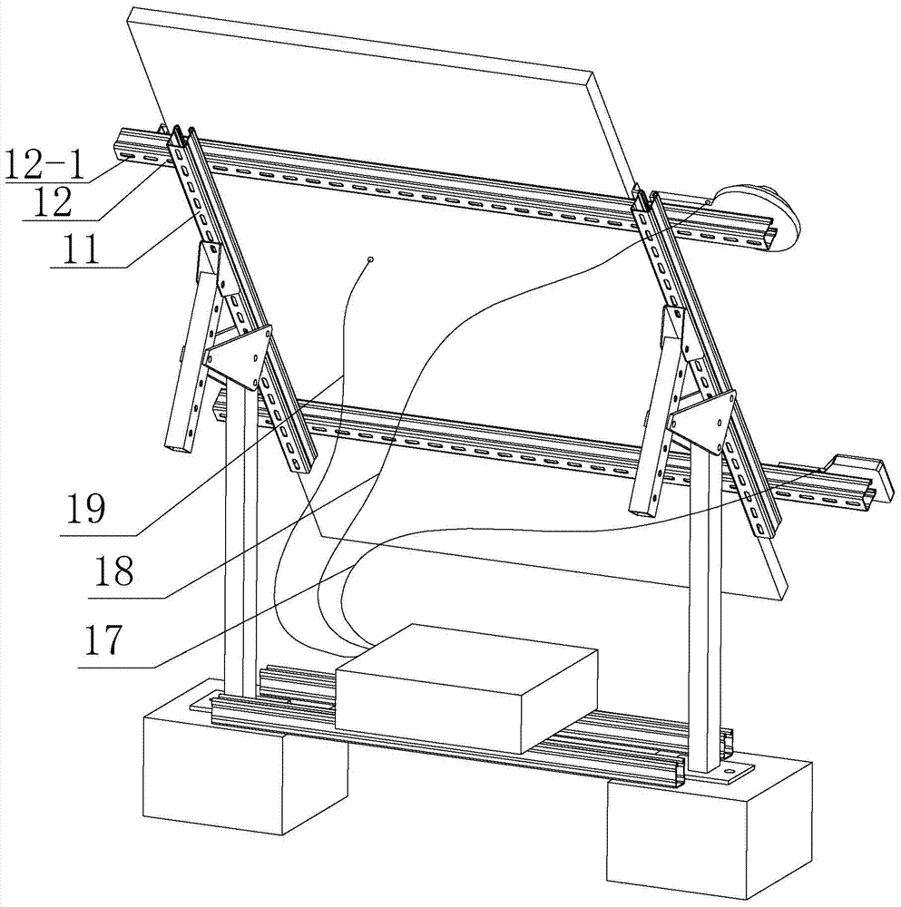 Photovoltaic module i‑v curve test auxiliary device with adjustable inclination angle