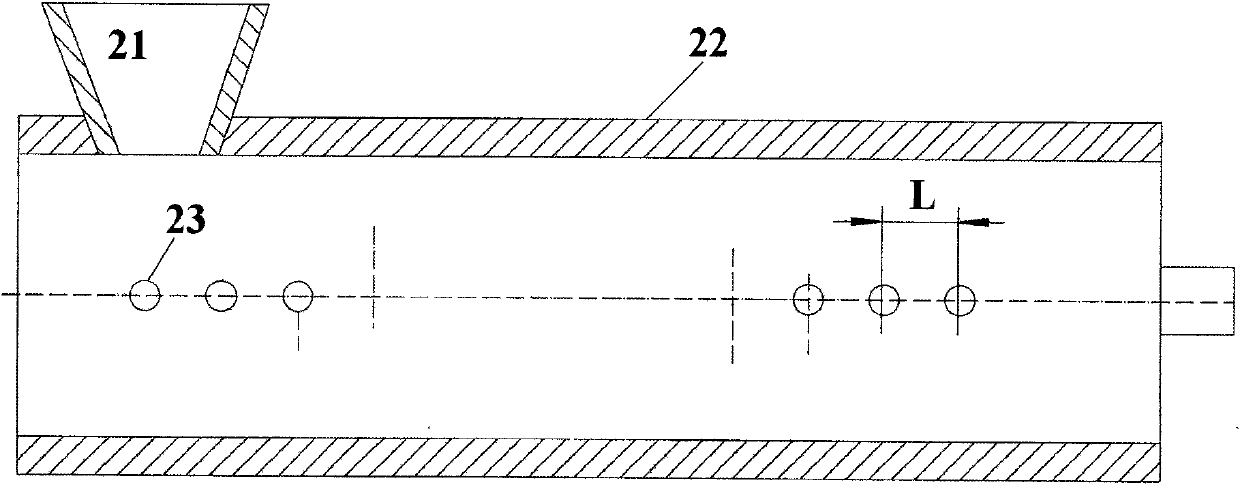 Self-heating continuous powdery biomass activated carbon preparation method and cyclone furnace thereof