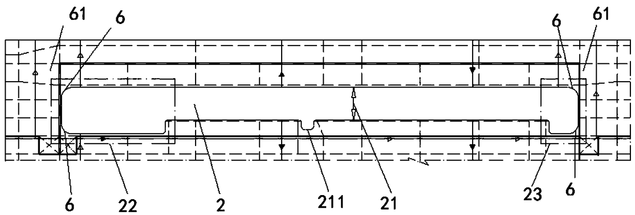 A reinforced structure form of built-in gangway for ultra-large container ship