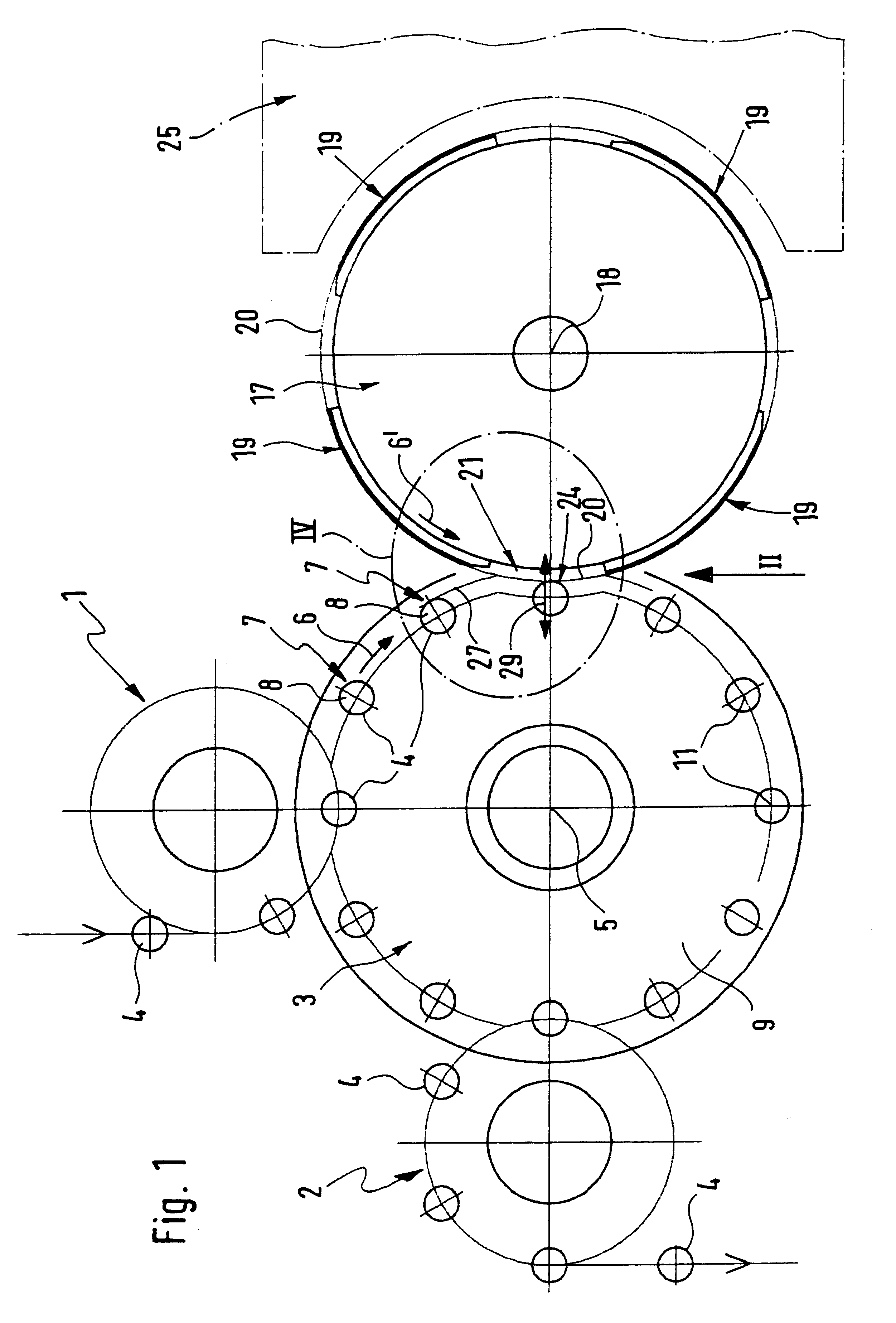 Machine for printing or otherwise decorating hollow bodies