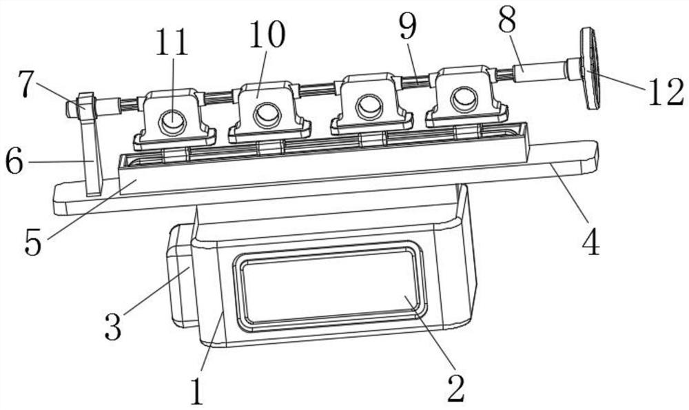 Intelligent combiner box detector