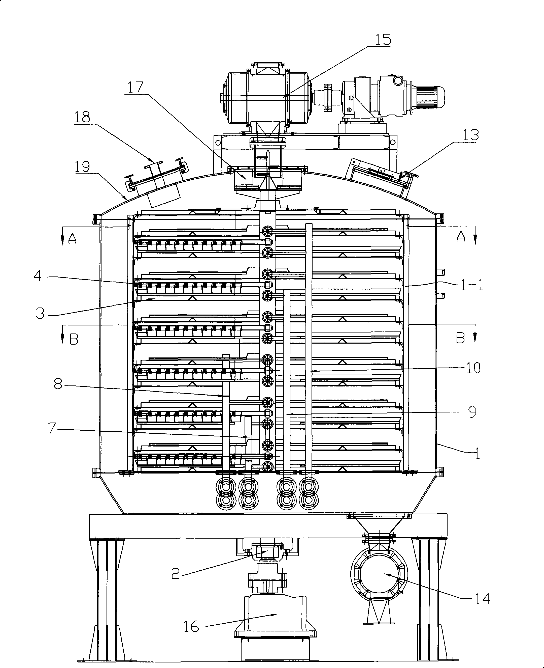 Hot plate type continuous vacuum drying system