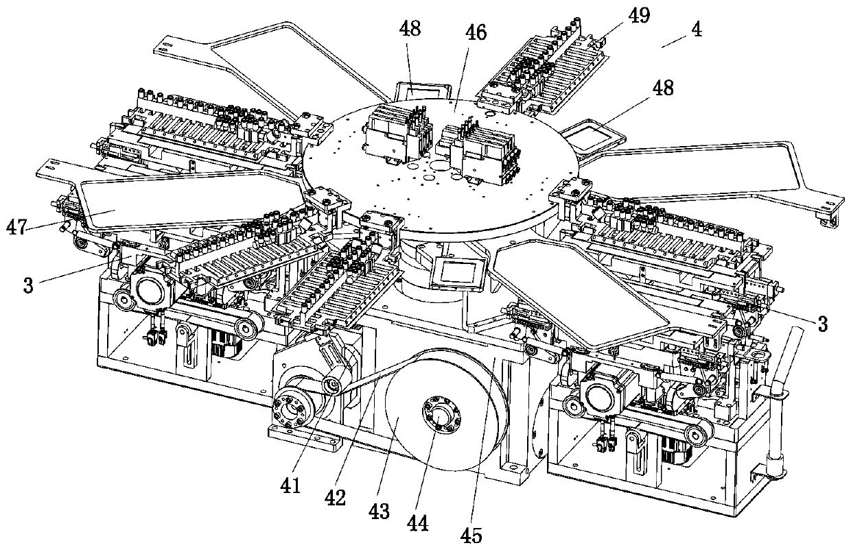 Double-platform circulating sectional type turret lamination device and lamination process thereof