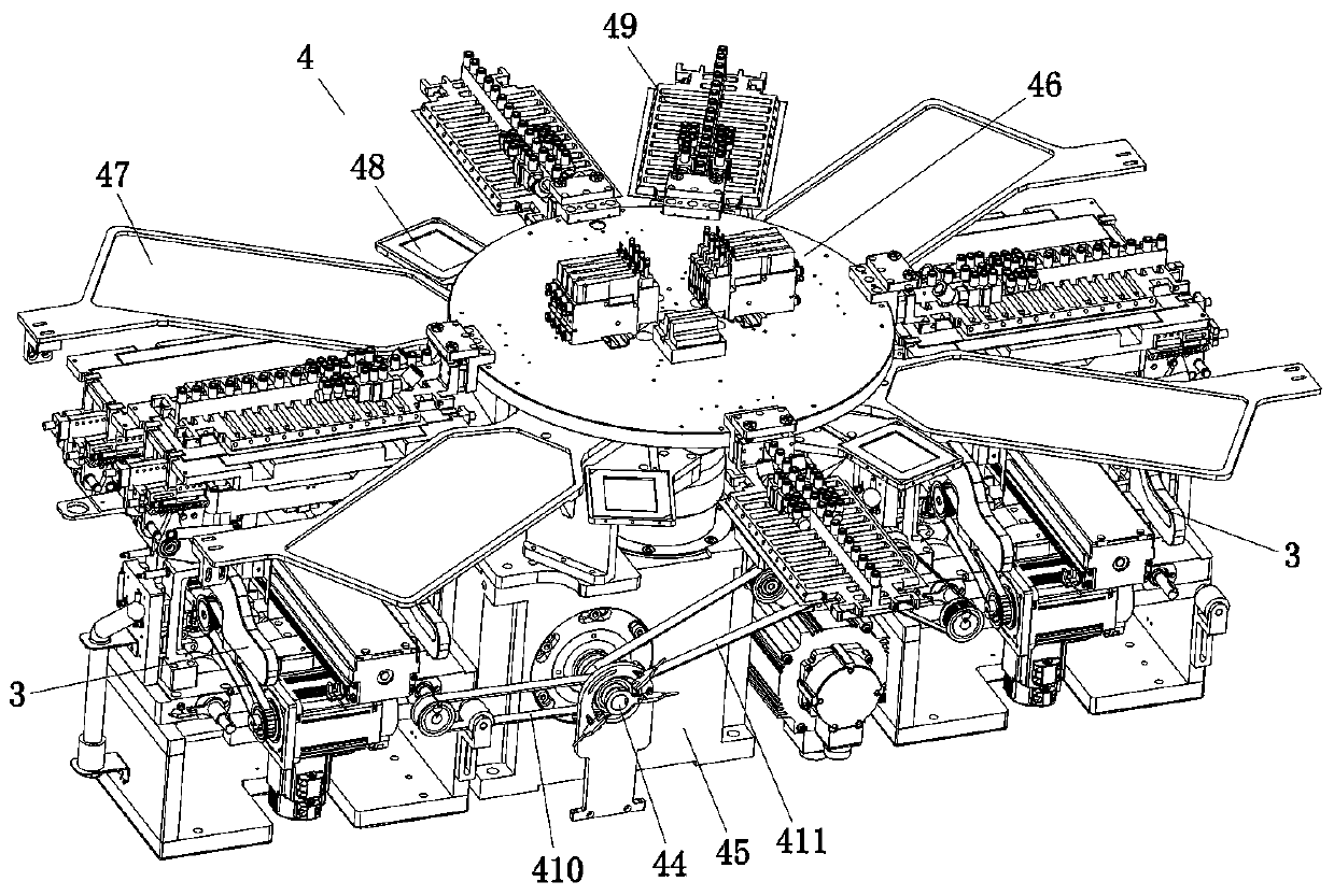 Double-platform circulating sectional type turret lamination device and lamination process thereof