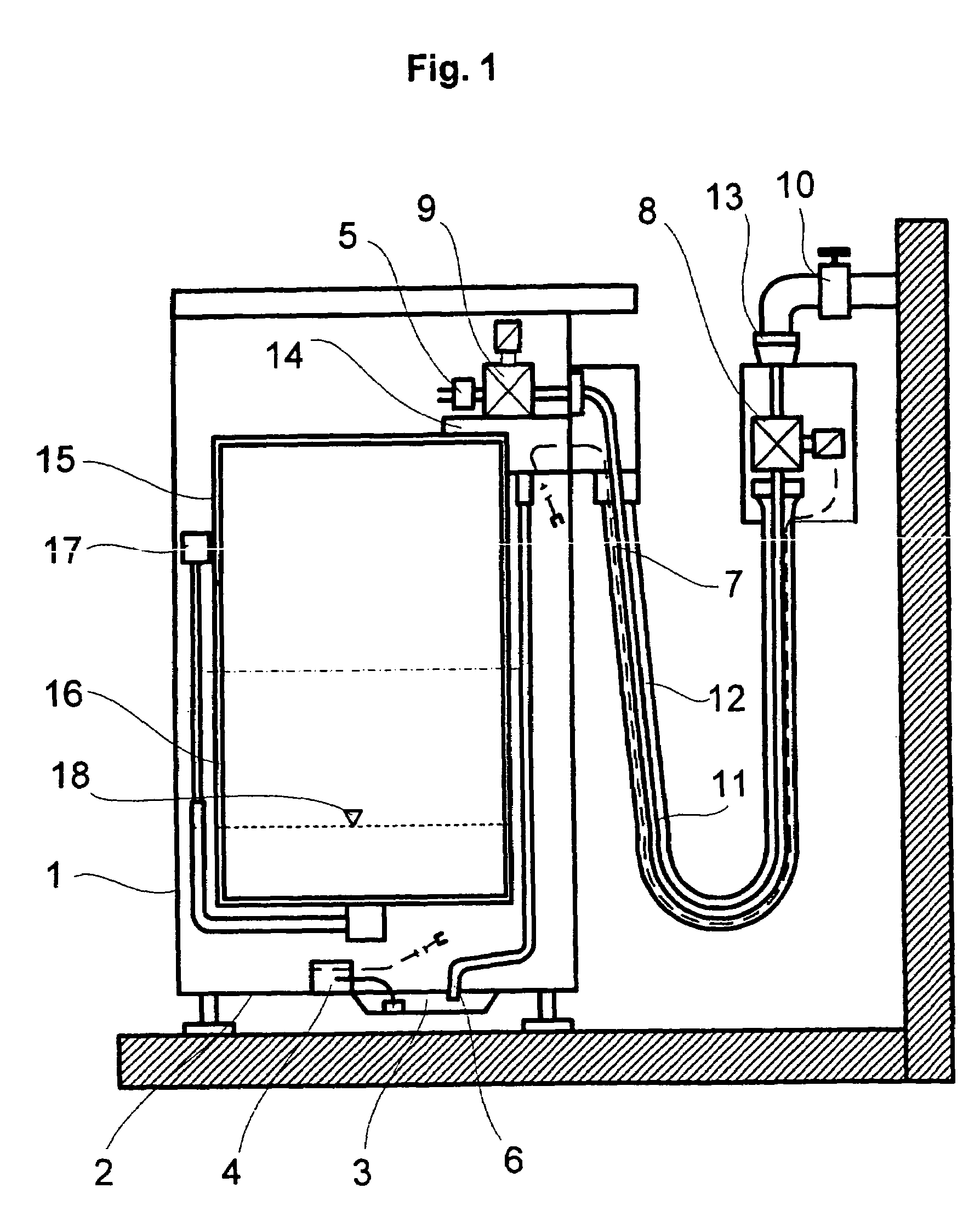 Method for checking valves in a program-controlled water-carrying household appliance