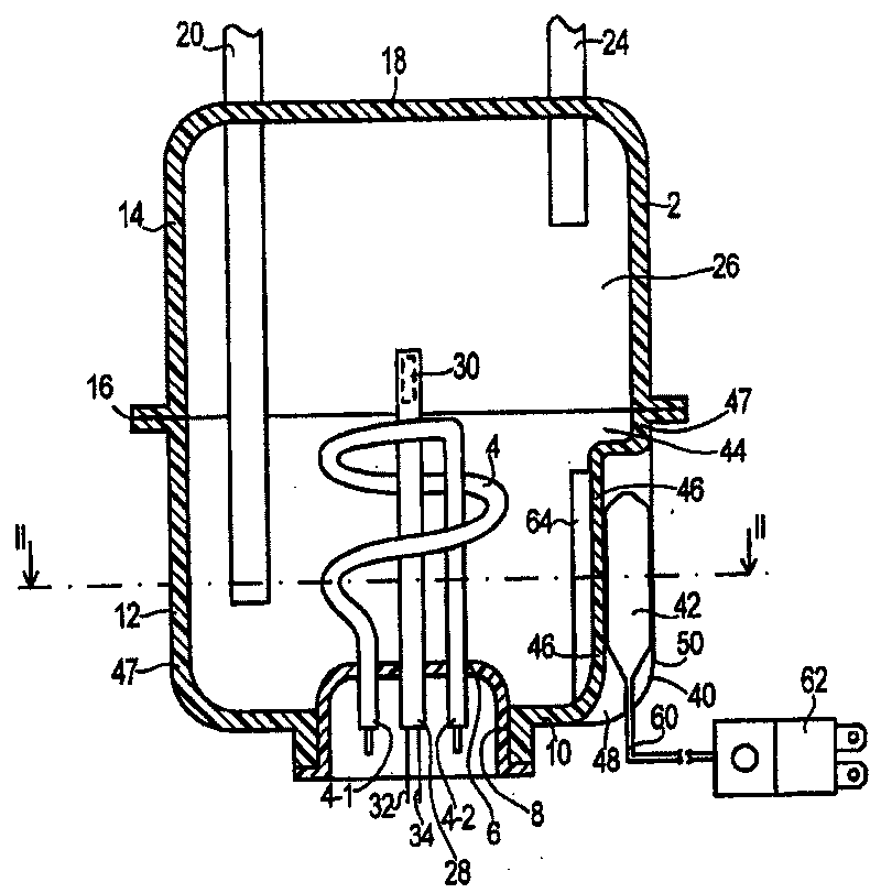 Liquid heat storage device of hot water preparator