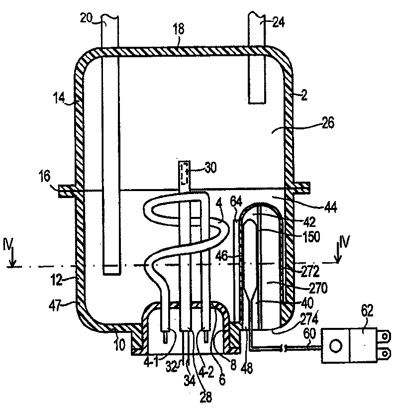 Liquid heat storage device of hot water preparator