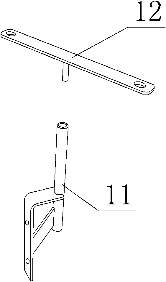 Device using multichannel chute to transport materials in group and having speed reducing function