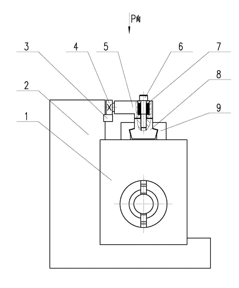 Large numerical control floor type boring and milling machine ram deflection compensating device