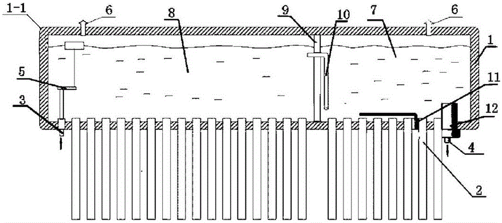 Separated-bin diversion type solar water heater