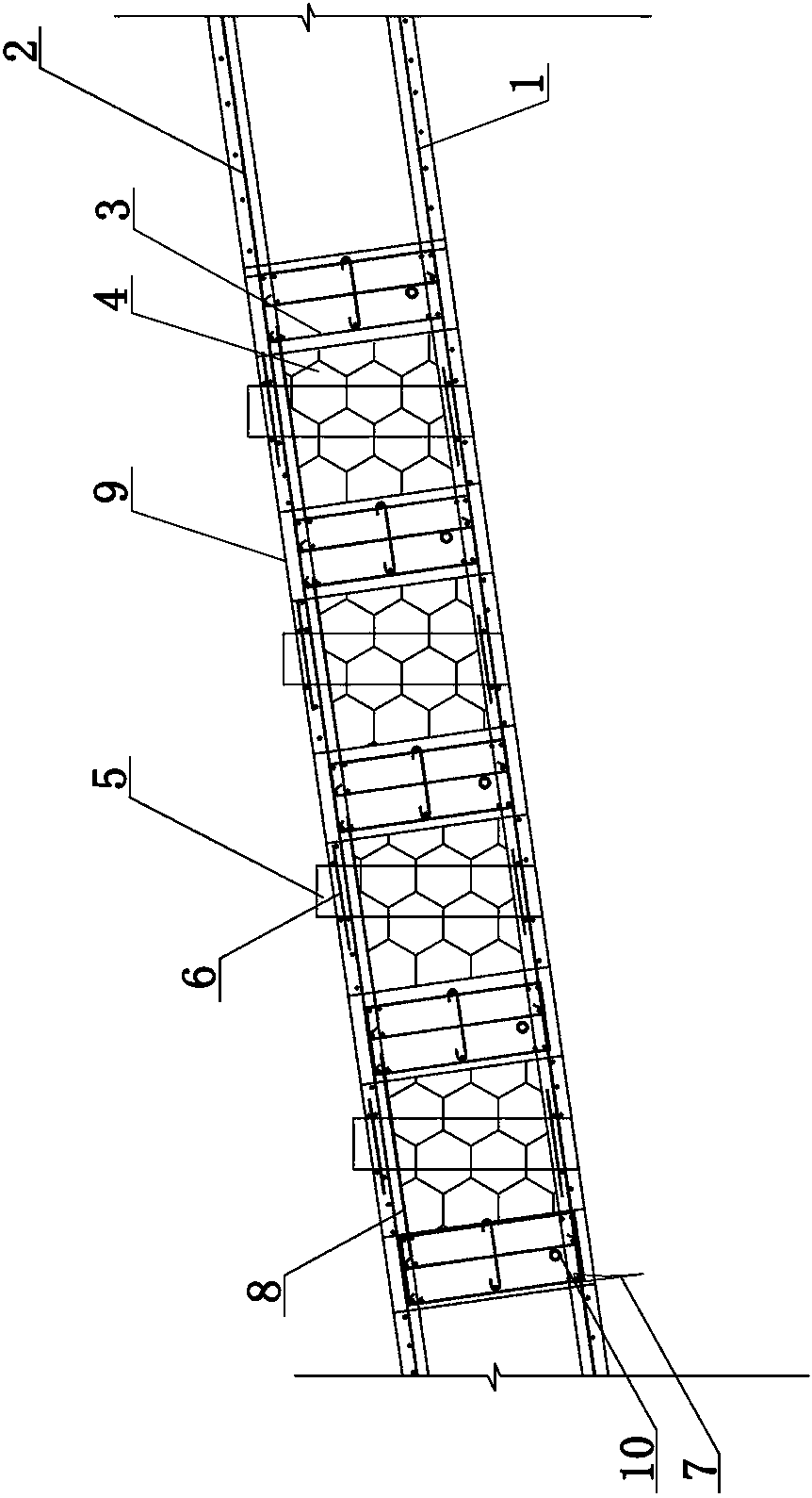 Theater type building seat ventilation hole cambered arrangement hollow inclined plate and construction method thereof