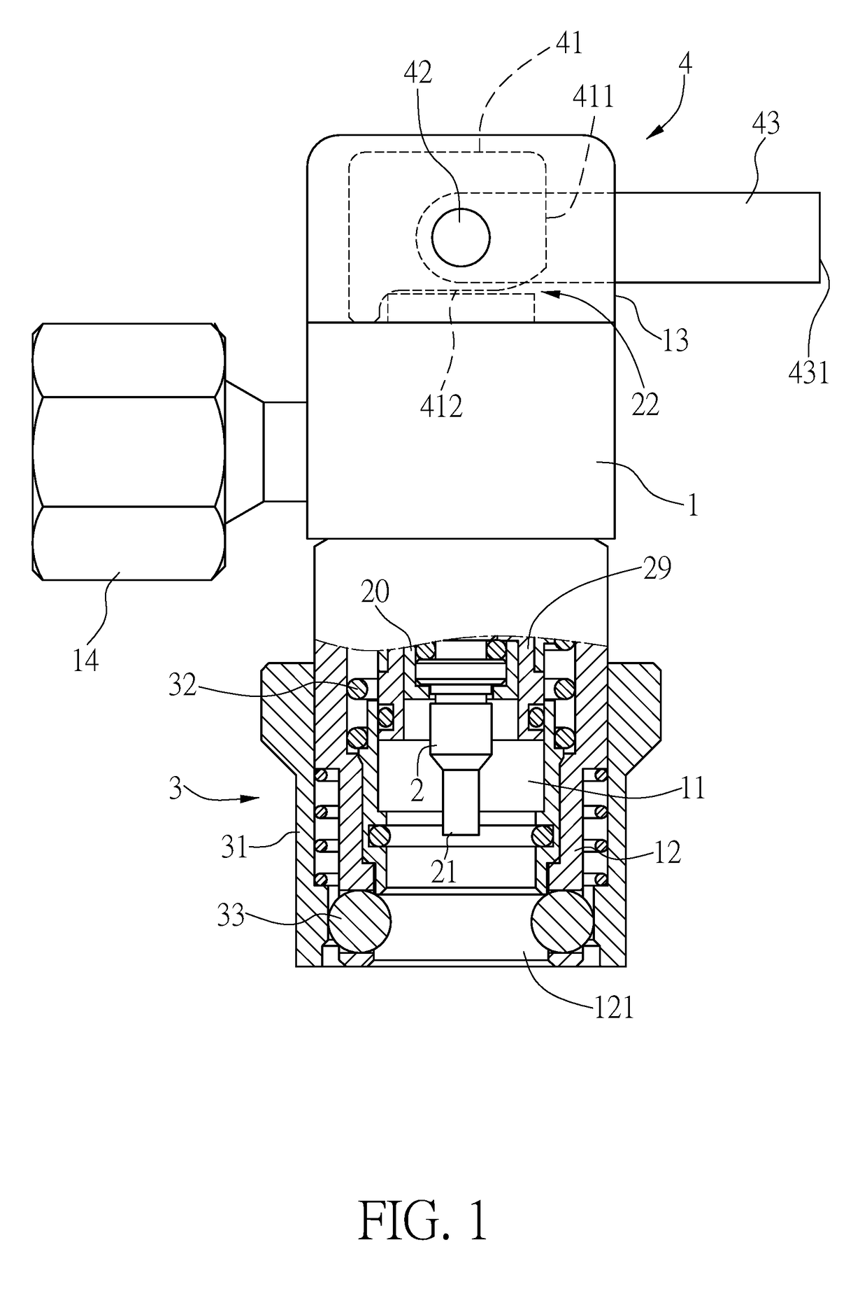 Adjustable connector for refrigerant pipe