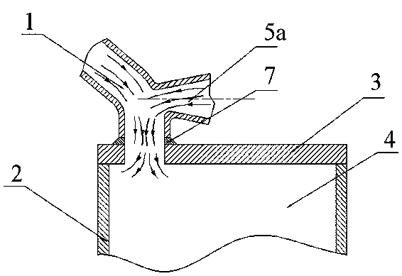 Auxiliary branch intake port for diesel engine