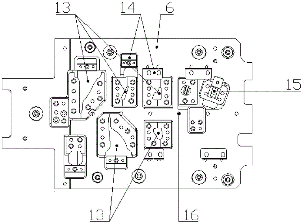 Continuous punching die for automobile supporting frame