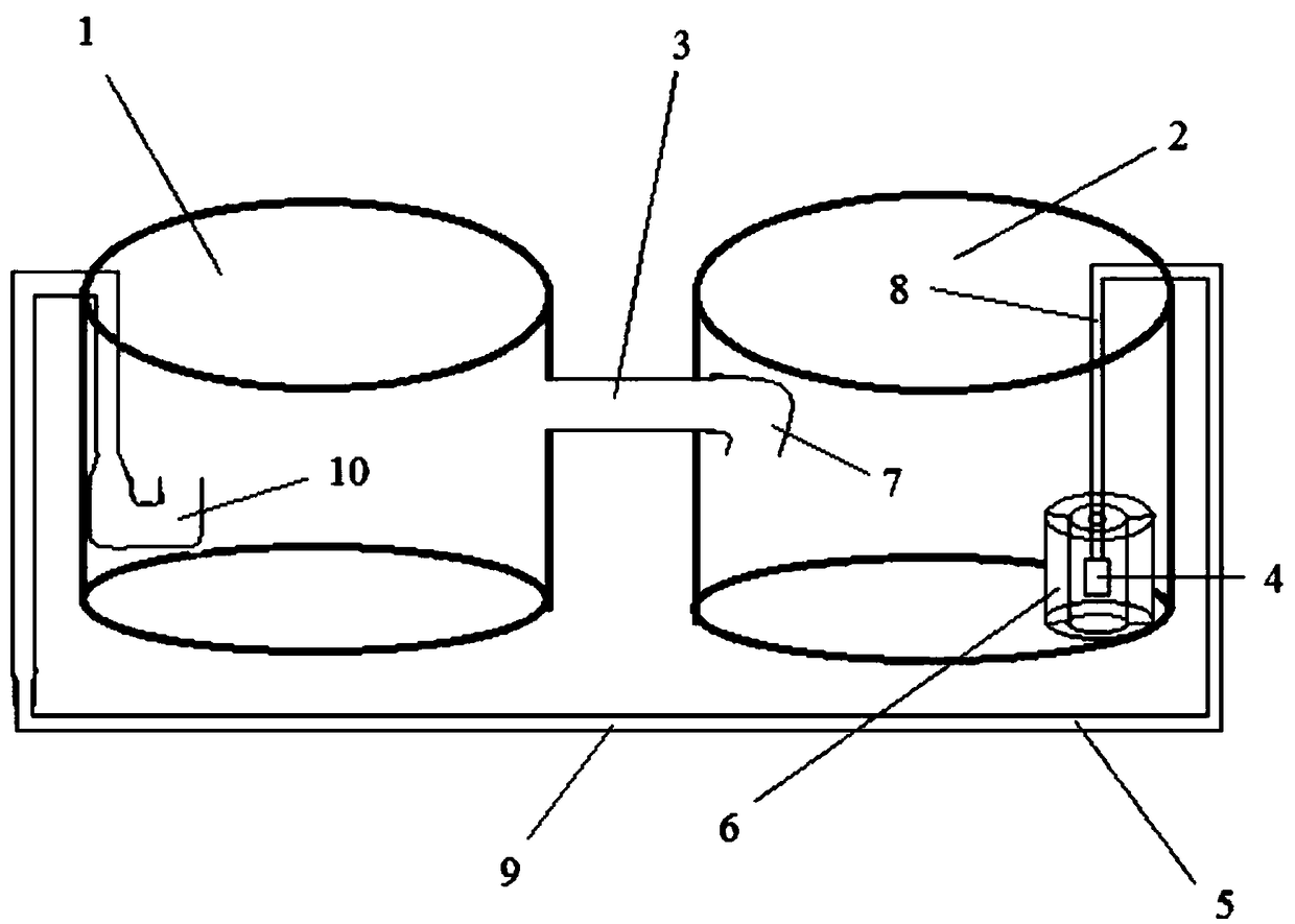 Silvery pomfret larvae linking culturing device and using method thereof