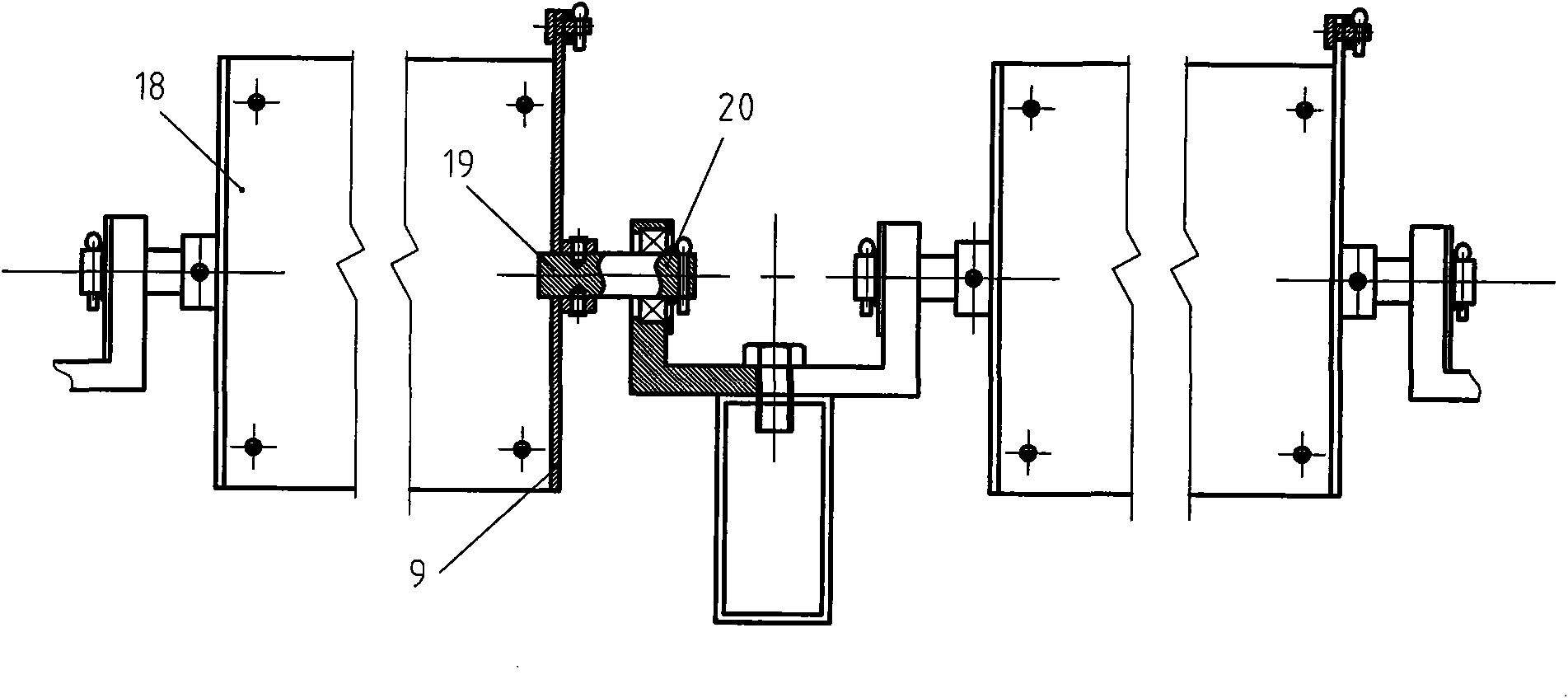 Horizontal sunshade device with adjustable louver