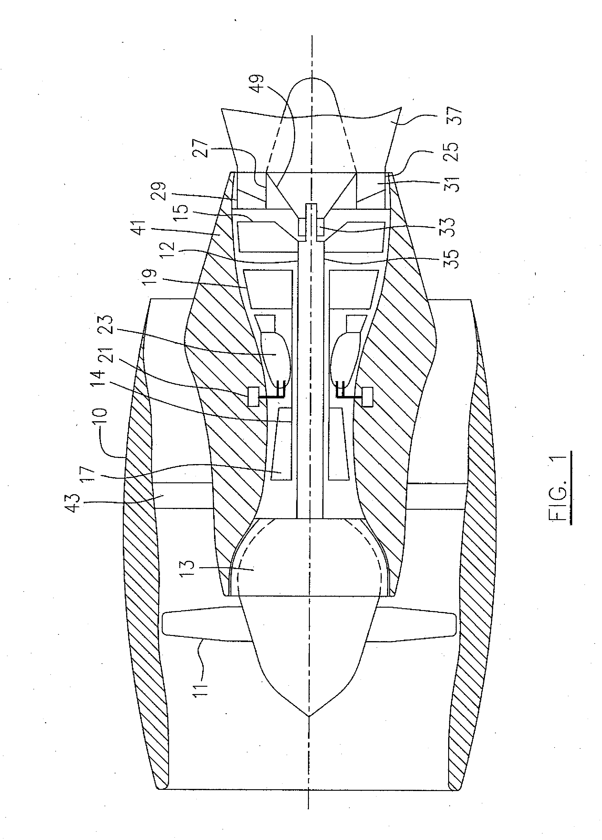 Structural reinforcement strut for gas turbine case