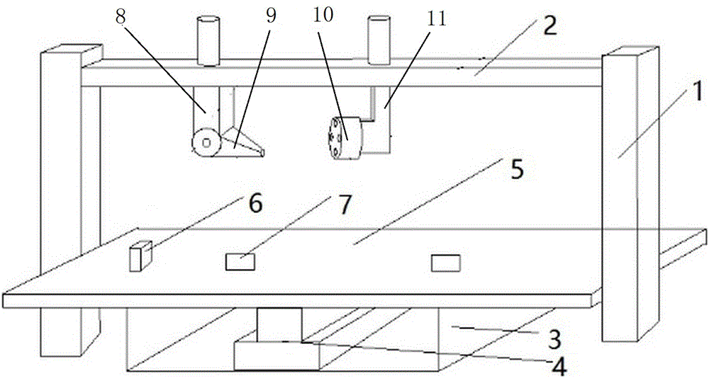 Metal-working machine capable of achieving automatic tool changing