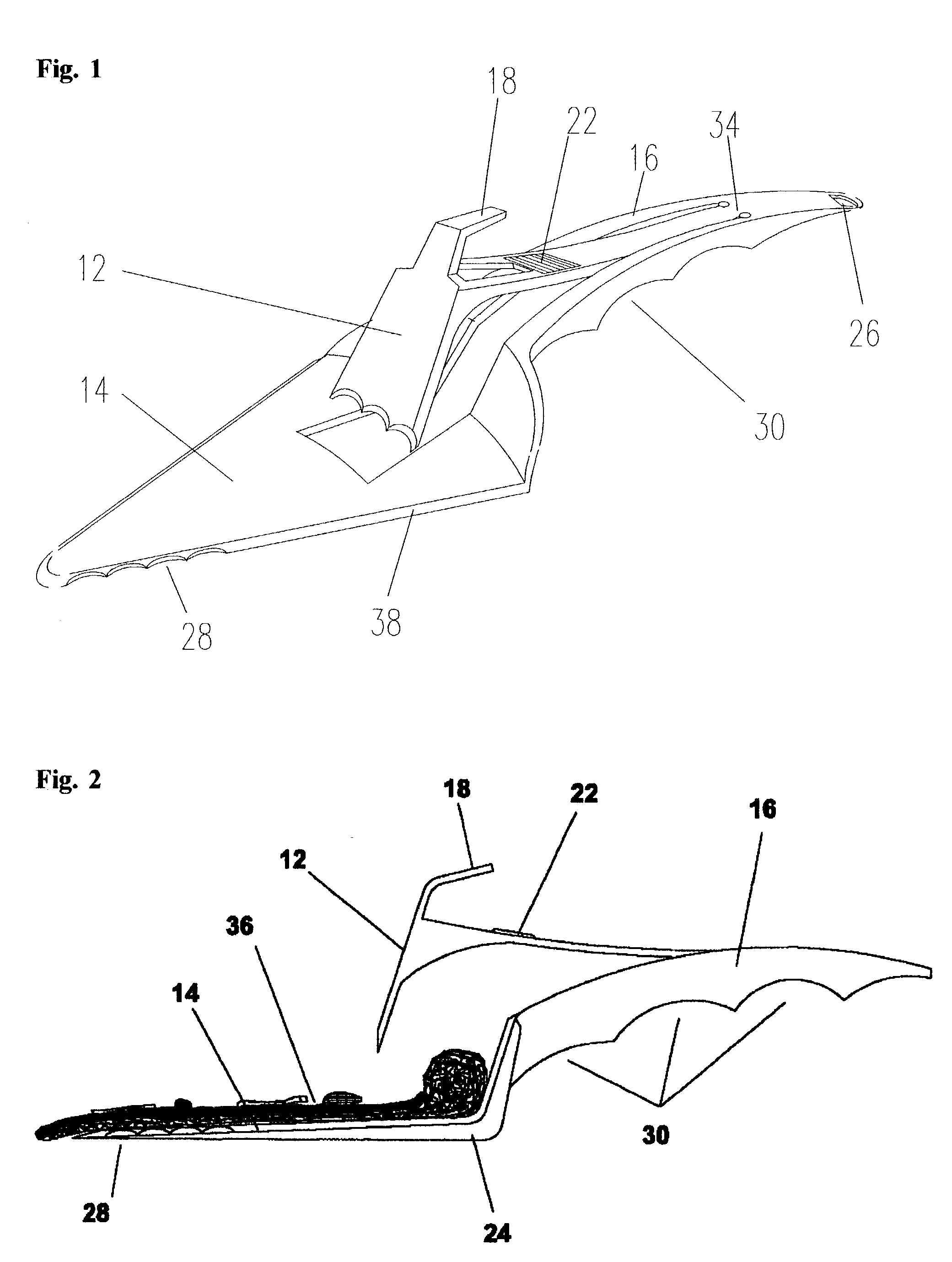 Food serving device with integral clamp