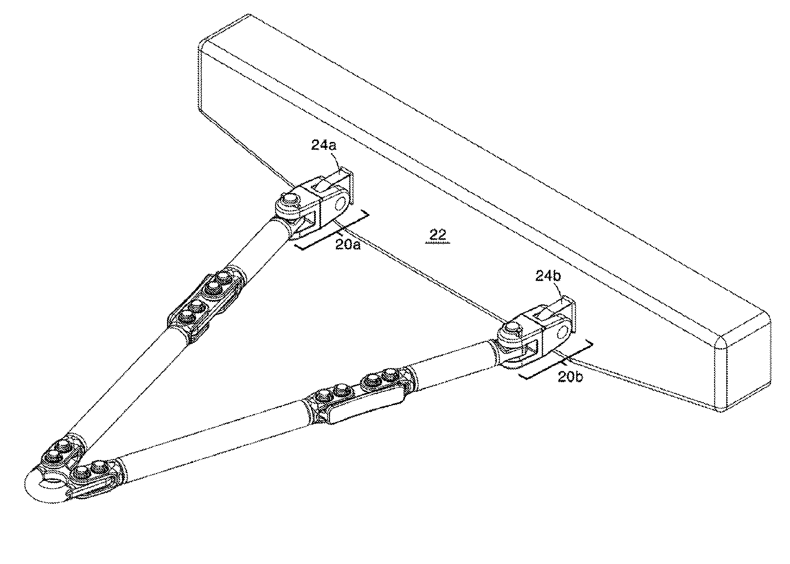 Towing assembly with automatic lock