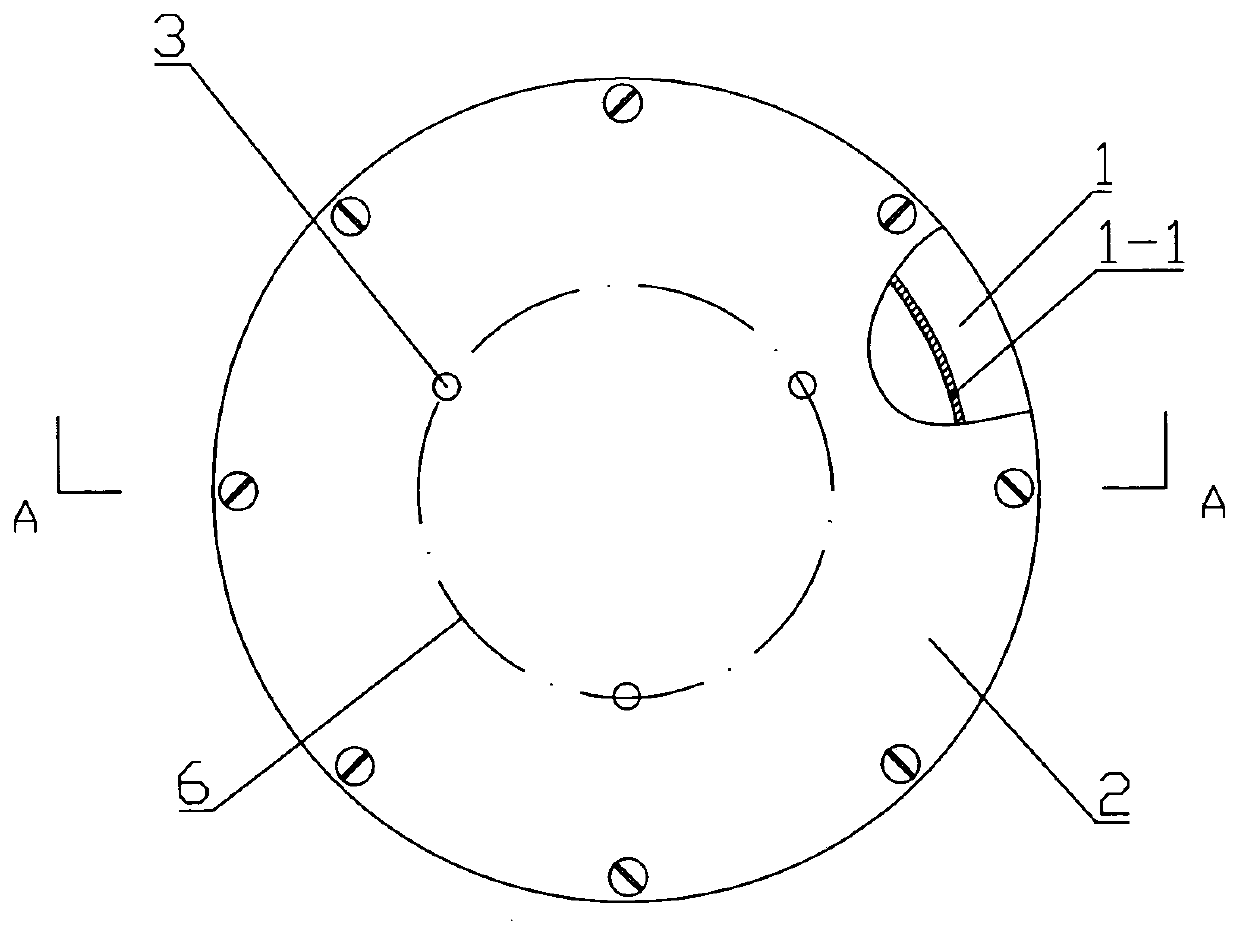 Measurement chamber for improving 218Po collection efficiency of radon precipitation measuring instrument through multiple detectors and method thereof