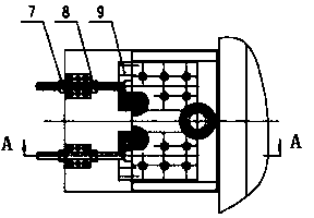 Vertical roller height adjustment method and implementation mechanism