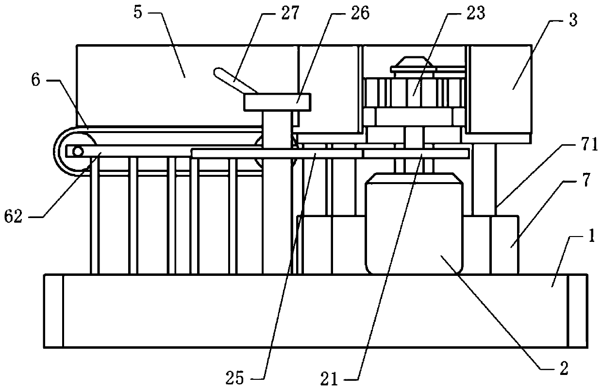 Glass bottle turning mechanism