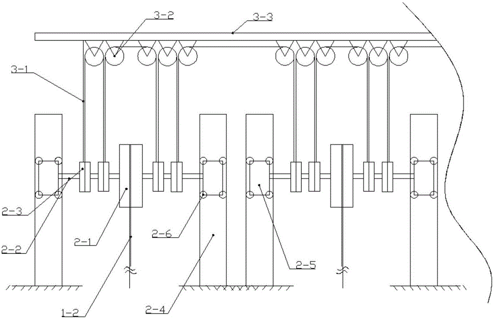 Automatic tension balancing device and method of multi-rope winding hoisting steel wire ropes for deep vertical shaft