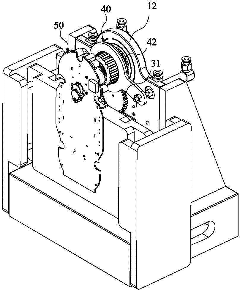 Automatic adjusting jig for focusing of fixed-focus lens and adjusting method of automatic adjusting jig