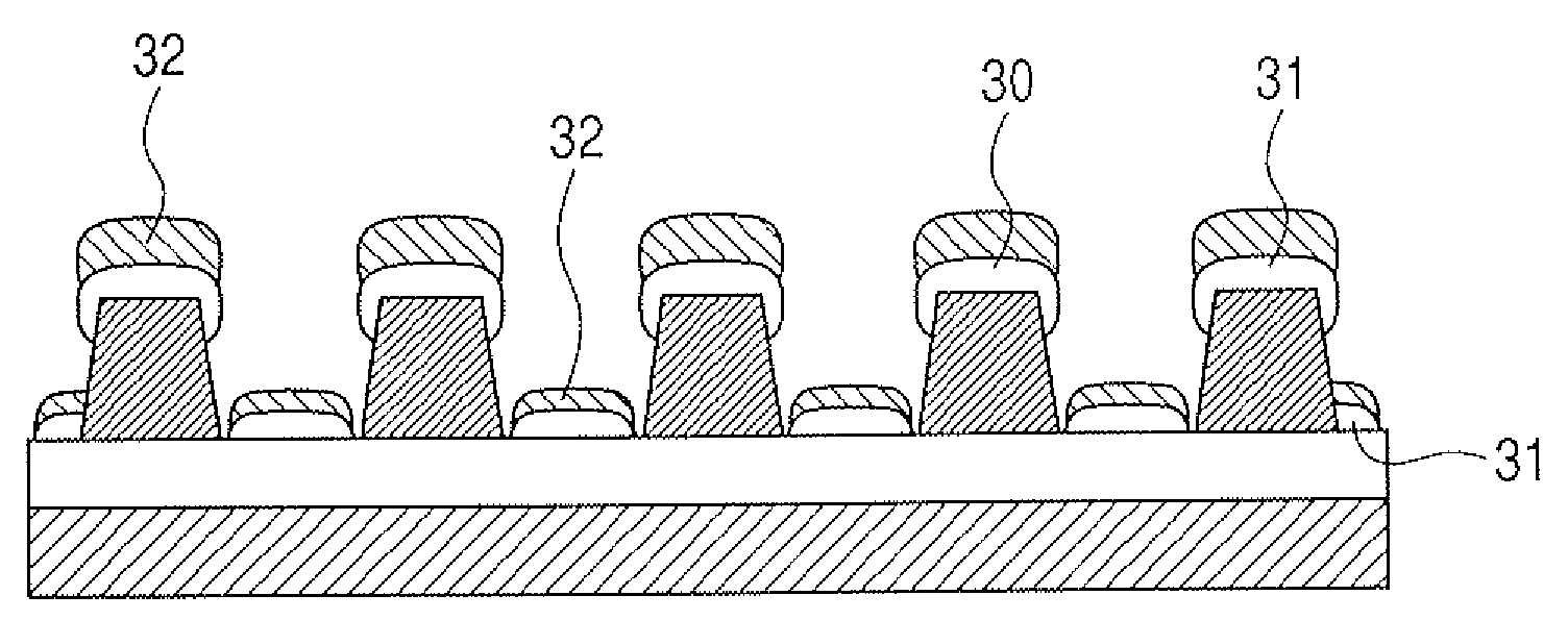 Patterned media, method of manufacturing magnetic recording medium, and method of manufacturing a base