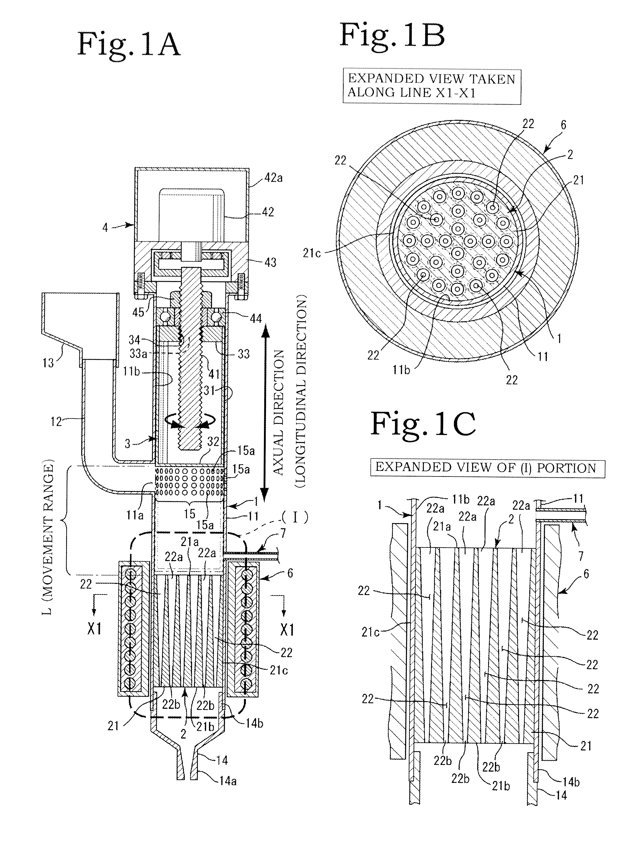 Injection device in molding machine