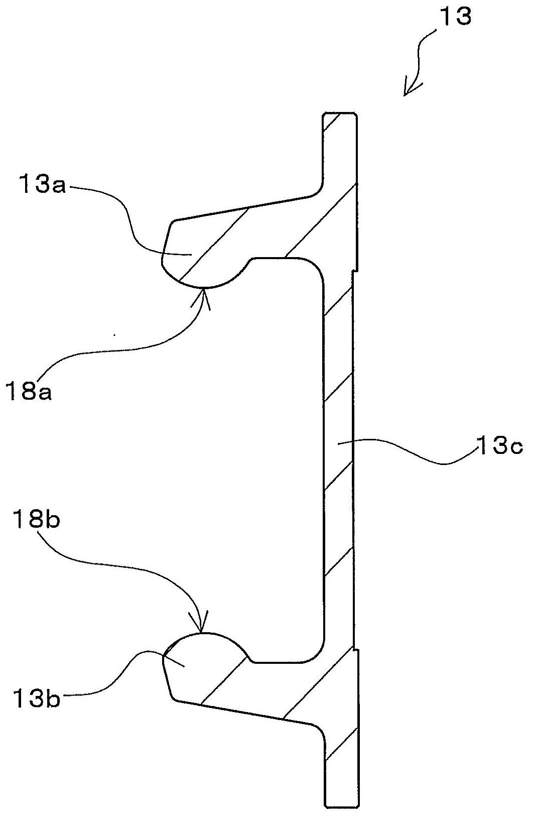 Door hanging apparatus and door apparatus provided with the same