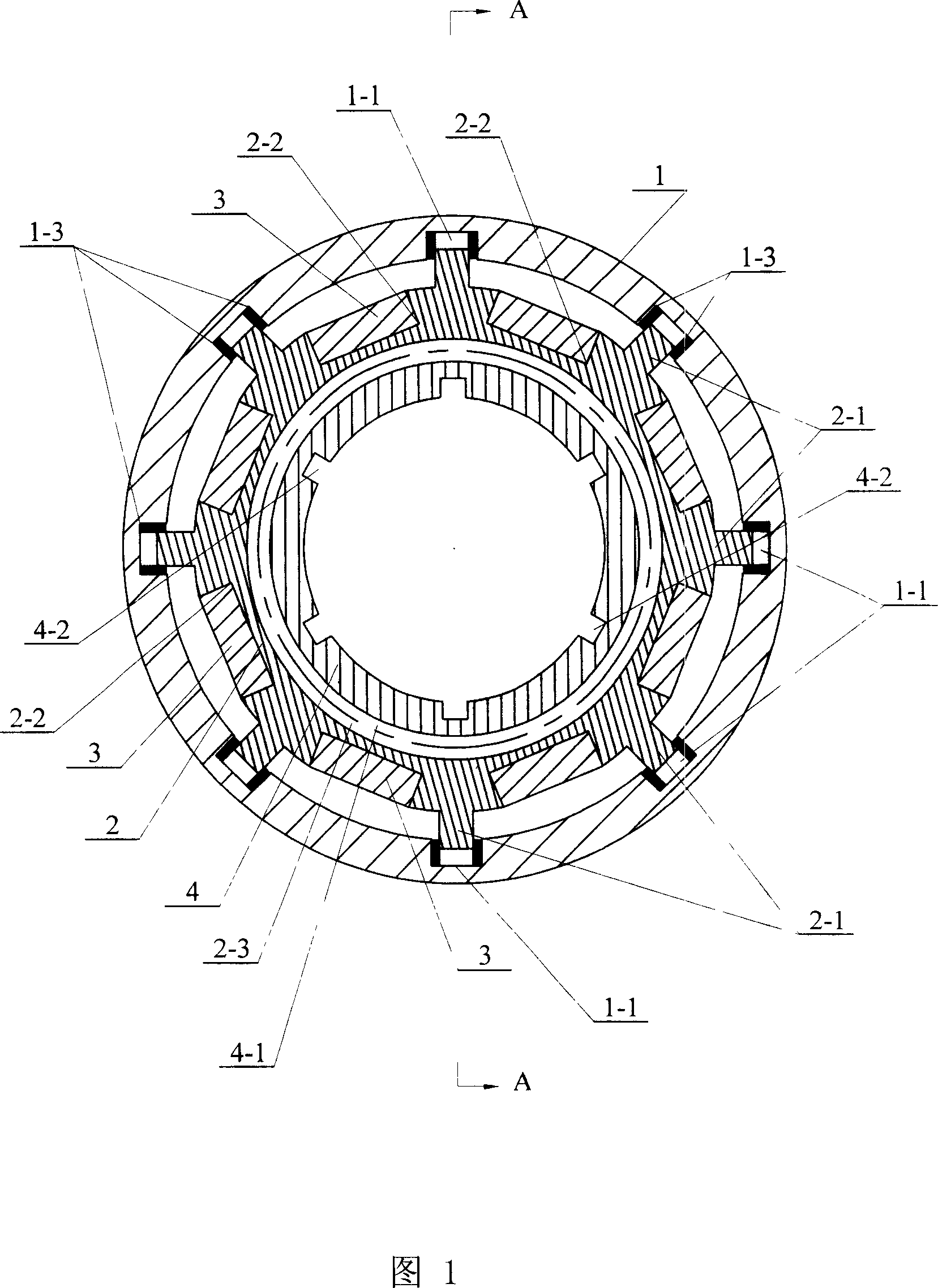 Displacement superposed piezoelectric engaging motor and its exciting method