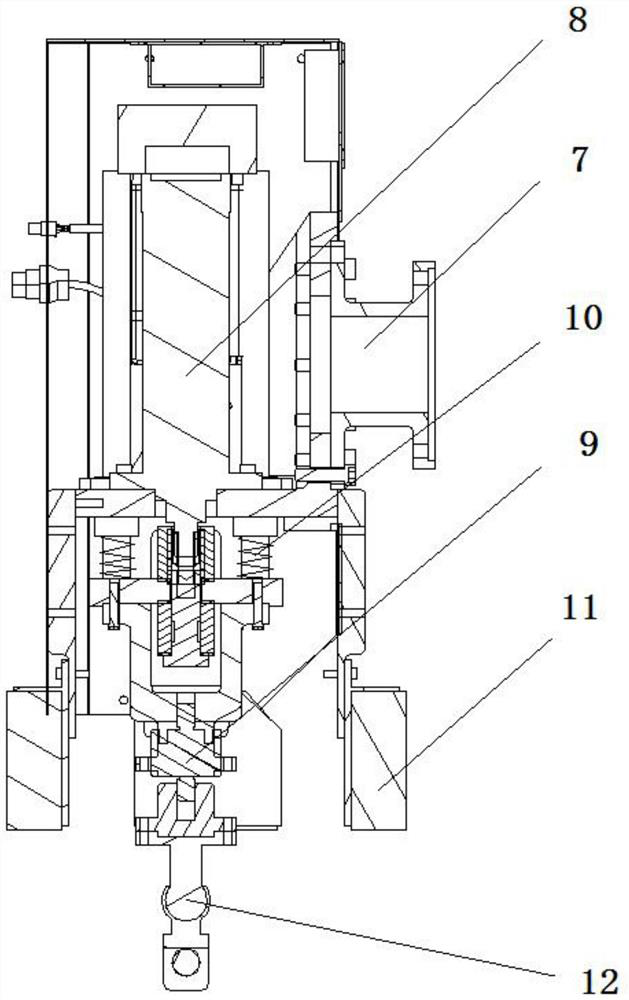 Follow-up loading device and method based on industrial robot system